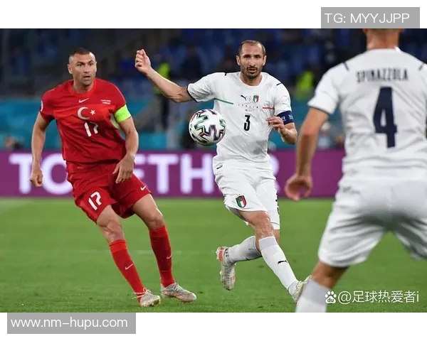 土耳其足球巨星成长之路与辉煌成就全景解析